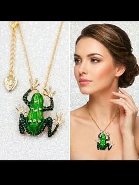Gold plated green crystal frog necklace/brooch